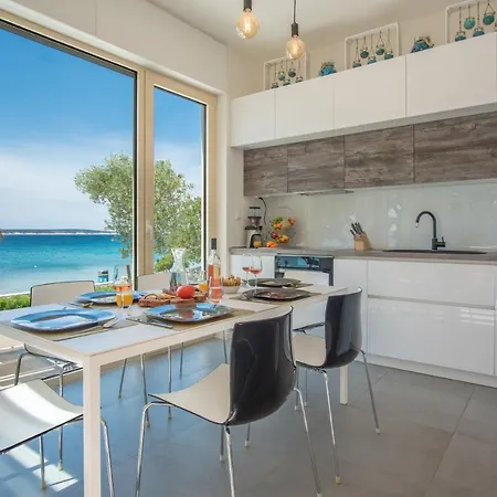 Villa Katja & Hana By Pag Tours *