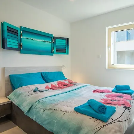 Villa Katja & Hana By Pag Tours