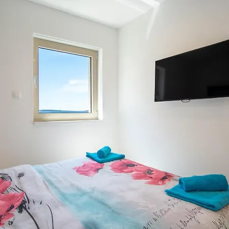 Villa Katja & Hana By Pag Tours *