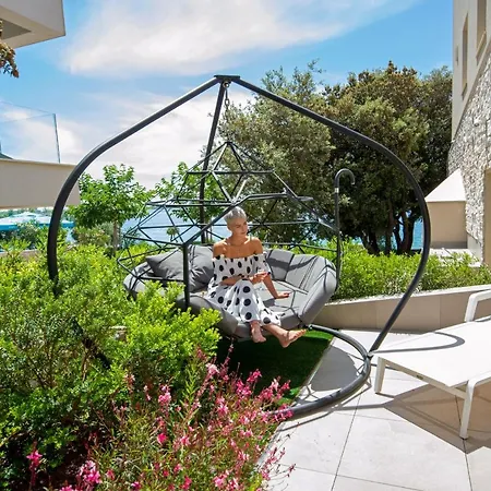Mandre Villa *