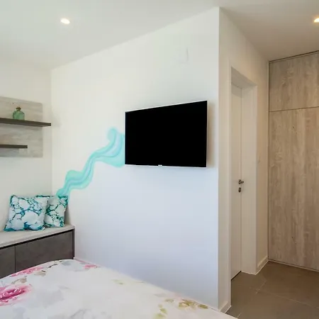 Villa Katja & Hana By Pag Tours