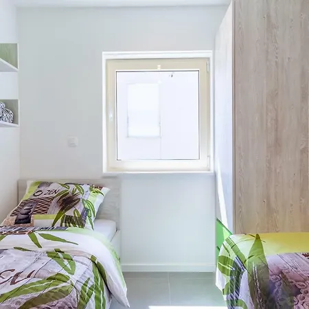 Villa Katja & Hana By Pag Tours