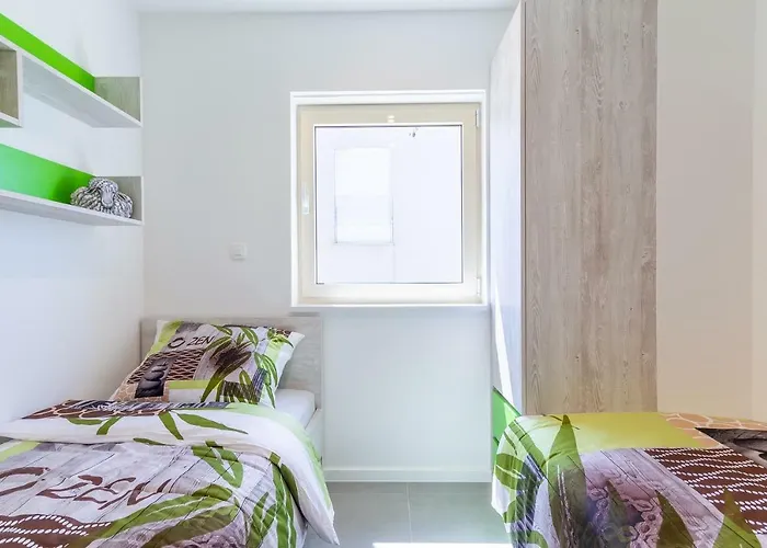 וילה Katja & Hana By Pag Tours