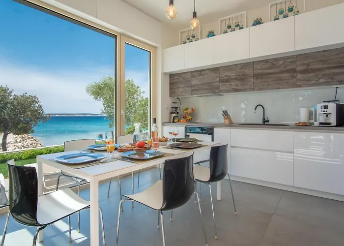 Villa Katja & Hana By Pag Tours *