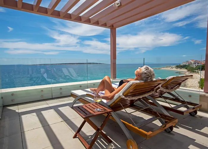 Katja & Hana By Pag Tours * Колан