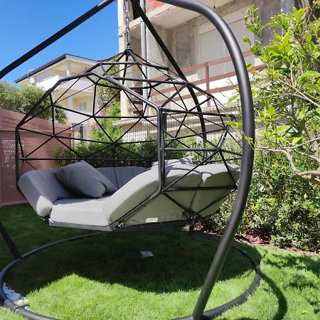 Katja & Hana By Pag Tours