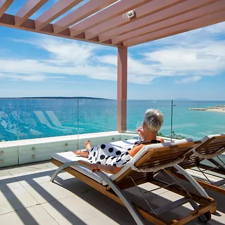 Katja & Hana By Pag Tours Βίλα